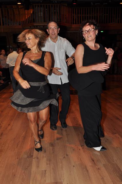 min 2012 11 11 station danse 251